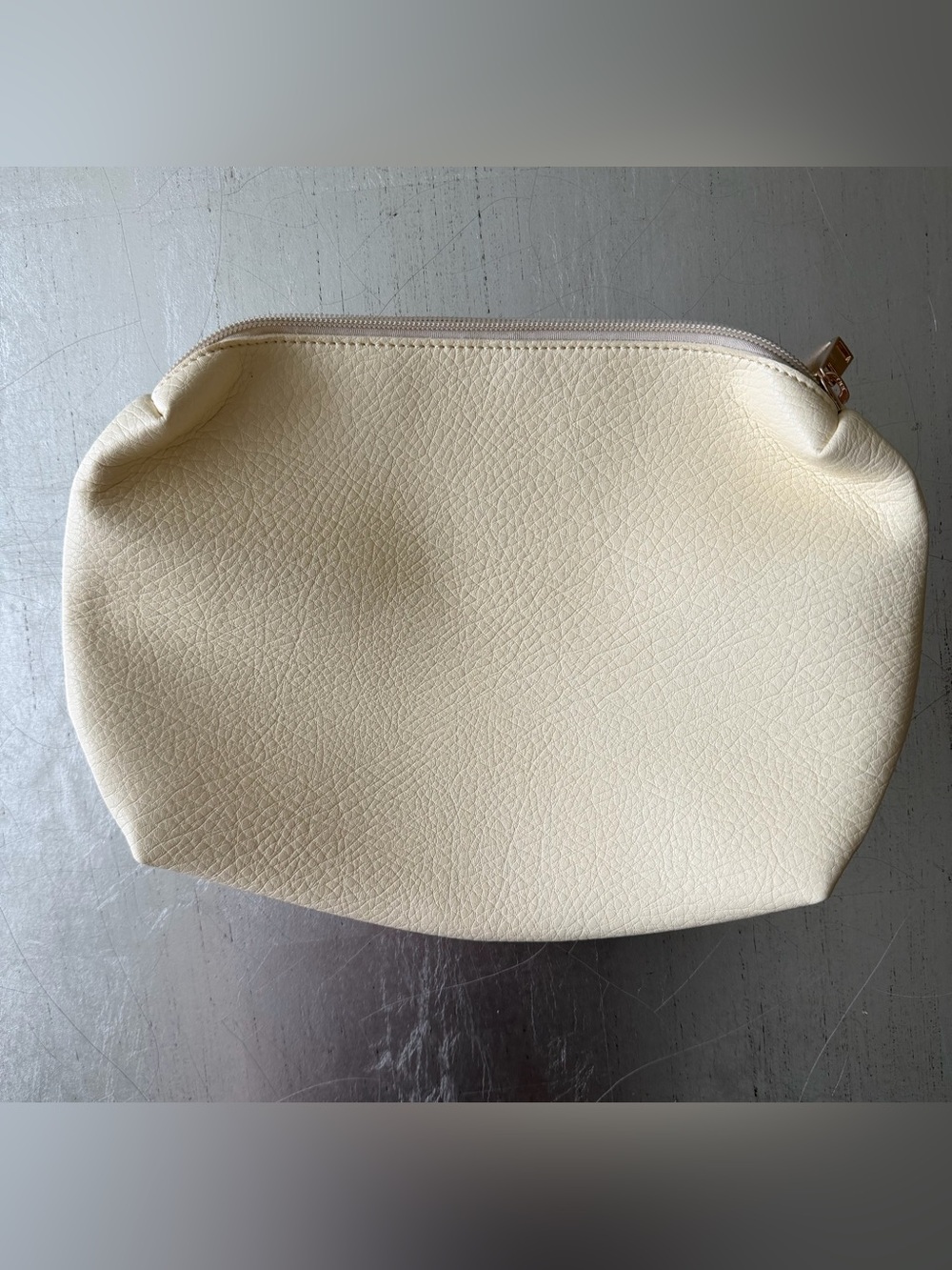 Anthropologie Love Knot Slouchy Bag in Butter Yellow - Picture 8 of 8